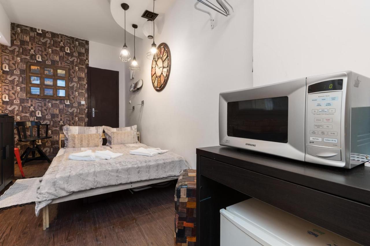 Cheerful Studio Budapest Downtown Buitenkant foto