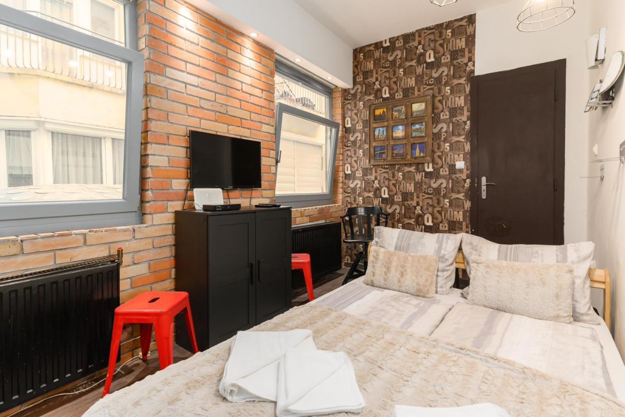 Cheerful Studio Budapest Downtown Buitenkant foto