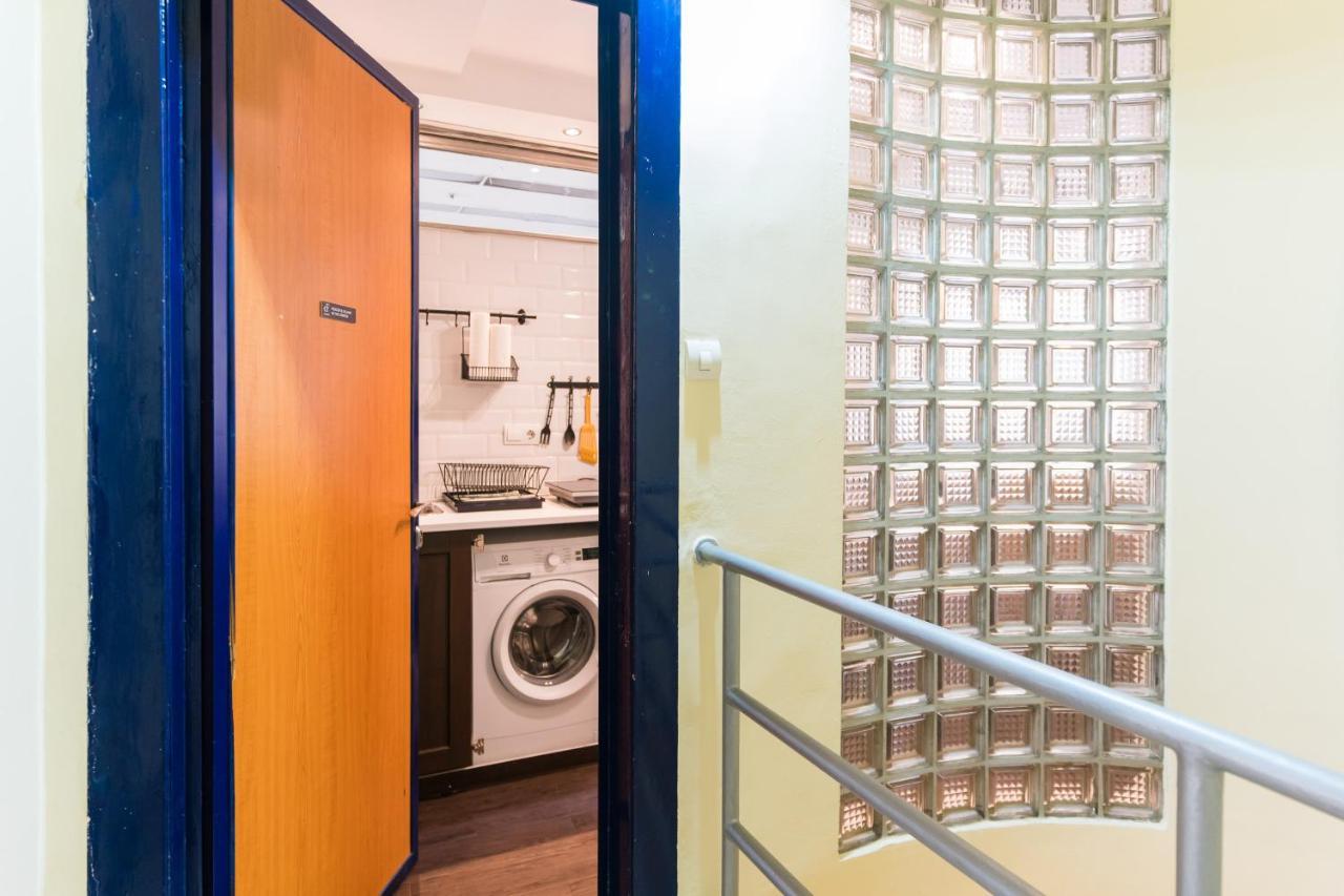 Cheerful Studio Budapest Downtown Buitenkant foto