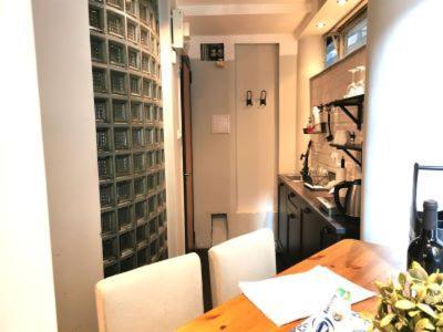 Cheerful Studio Budapest Downtown Buitenkant foto